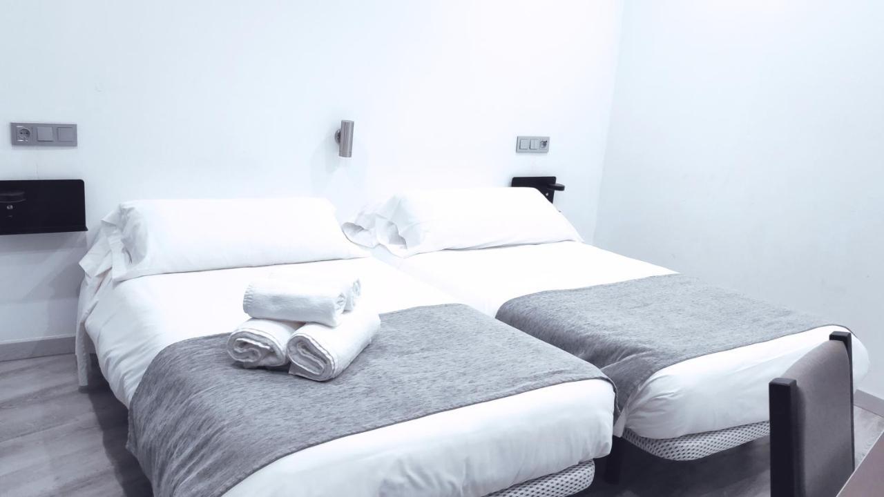 Hostal Dona Isabel Махадаонда Экстерьер фото