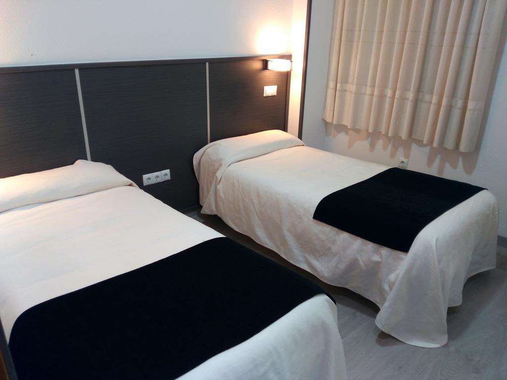 Hostal Dona Isabel Махадаонда Экстерьер фото