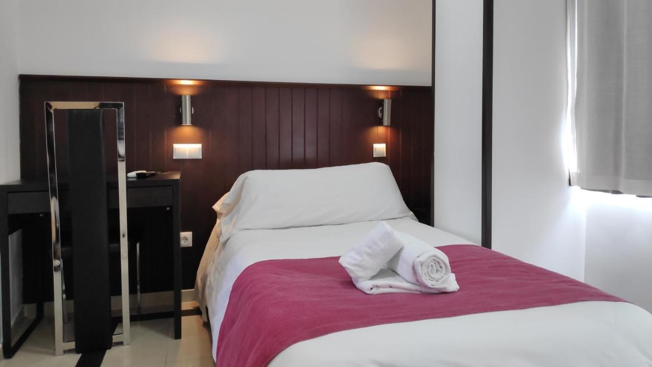 Hostal Dona Isabel Махадаонда Экстерьер фото